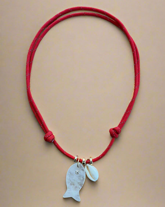 Niki Paracord Necklace